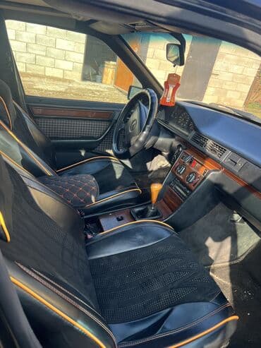 дом обмен на авто: Mercedes-Benz W124: 1994 г., 2.2 л, Механика, Бензиновая, Седан — 1