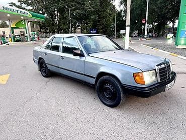 Транспорт: Mercedes-Benz W124: 1988 г., 2.3 л, Механика, Бензин, Седан — 1