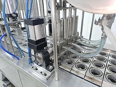 Таңгактоочу жана фасовкалоочу аппараттар: Автоматическая линия для фасовки и укупорки в пластиковые стаканы — 2