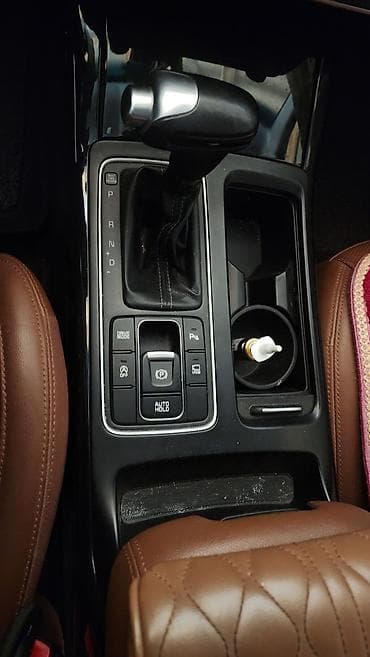 левый: Kia Sorento: 2017 г., 2.2 л, Автомат, Дизель, Кроссовер — 7