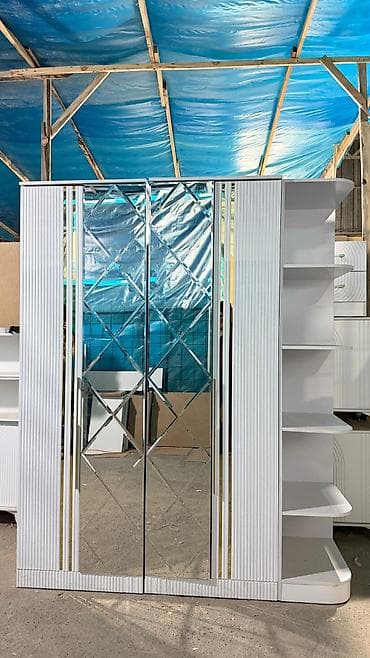 aero 2: Шкаф-купе/распашной 4‑дверный с зеркалами - Конфигурация: 4 распашные — 7