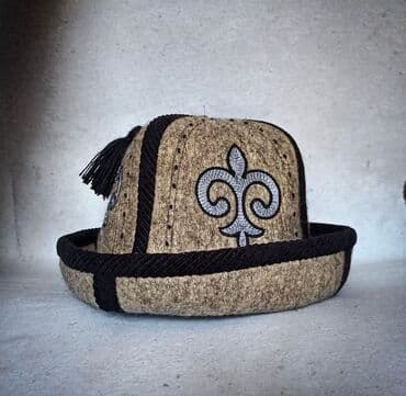 кок бору отук: Традиционный кыргызский калпак - Мужской головной убор национального — 4