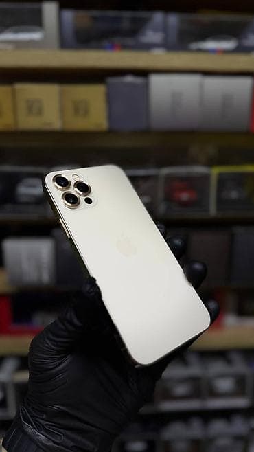 IPhone 12 Pro, Б/у, 256 ГБ, Золотой, Защитное стекло, Чехол, 100 % — 1