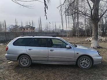 Nissan Primera: 2000 г., 2 л, Газ, Универсал