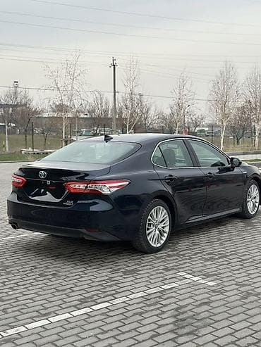 бензин сатылат: Toyota Camry: 2018 г., 2.5 л, Вариатор, Гибрид, Седан — 3
