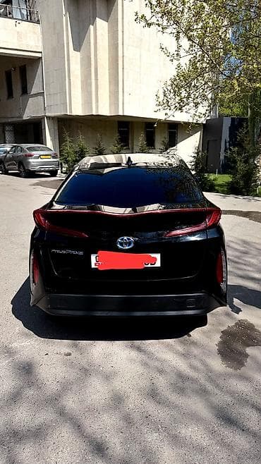 ml 163: Toyota Prius: 2019 г., 1.8 л, Гибрид, Хэтчбэк — 2