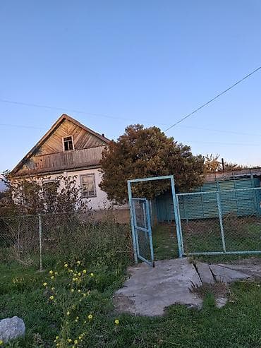 гаражи продажа: Продаётся дом в Иссык-Кульской области, Иссык-Кульский районсело — 1