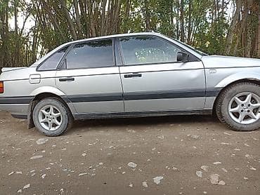 Volkswagen: Volkswagen Passat: 1989 г., 1.8 л, Механика, Бензин, Седан — 5