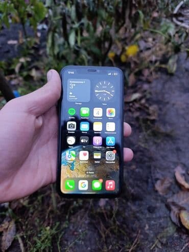 IPhone 11, Б/у, 128 ГБ, Черный, Чехол, 100 %