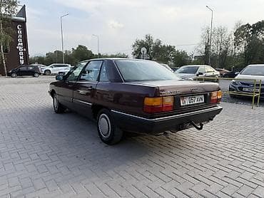 Audi: Audi 100: 1988 г., 2.3 л, Кол менен иштөөчү, Бензин, Седан — 3