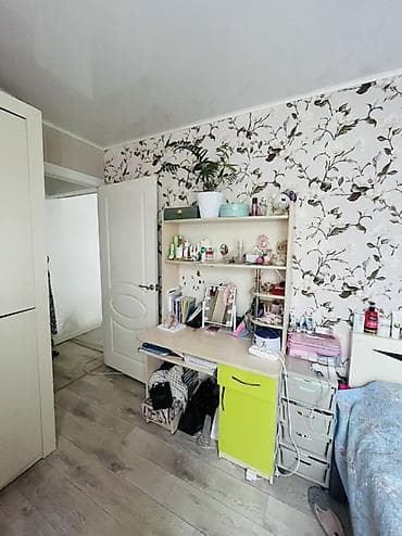 Квартиры: 3 комнаты, 60 м², 104 серия, 3 этаж, Косметический ремонт — 4