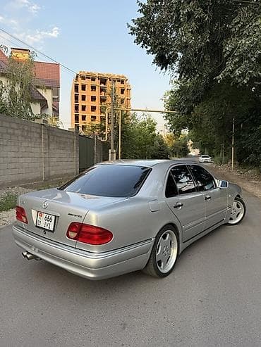 Mercedes-Benz E-Class: 1998 г., 4.3 л, Автомат, Бензин, Седан — 4