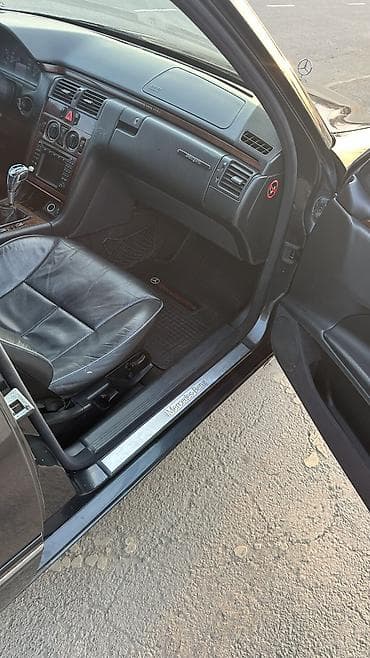 вариянтка машина: Mercedes-Benz E-Class: 2001 г., 2.7 л, Ручные, Дизель, Седан — 7