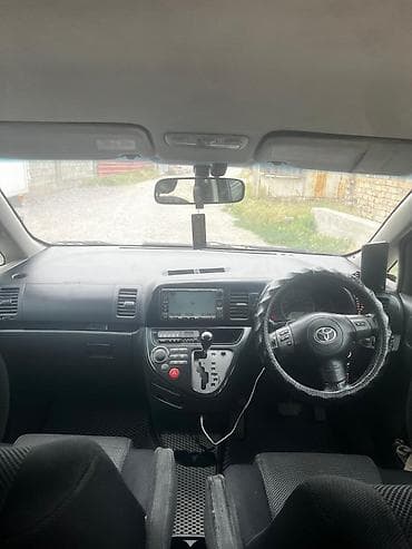 prius plus: Toyota WISH: 2003 г., 1.8 л, Автомат, Бензин, Универсал — 8