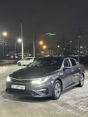 Kia K5: 2019 г., 2 л, Вариатор, Гибрид, Седан