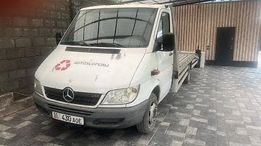 заводской прицеп: Эвакуатор, Mercedes-Benz, 2026 г., Сдвижная — 2