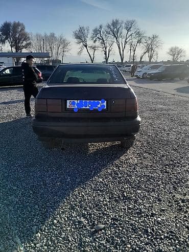 civic 2007: Volkswagen Vento: 1993 г., 1.8 л, Механика, Бензин, Седан — 2