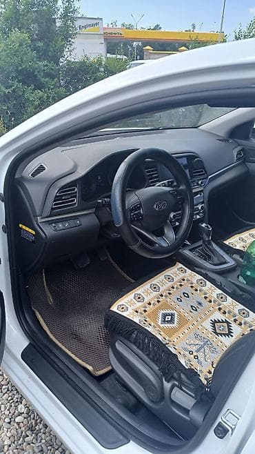 byd 5: Hyundai Avante: 2018 г., 1.6 л, Автомат, Бензин, Седан — 8