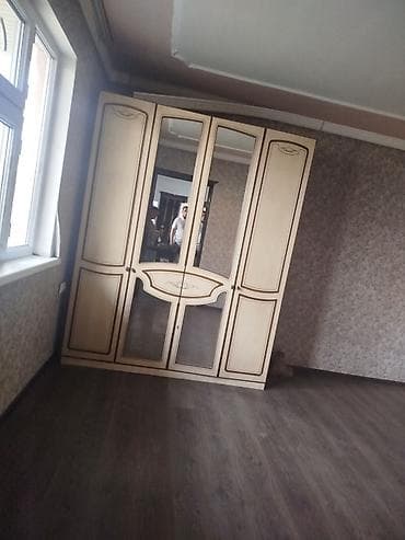 Кухонный гарнитур, цвет - Коричневый