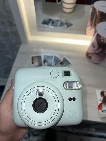 dvd player usb: Fujifilm Instax Mini 12 — моментальная камера в мятном цвете — 2