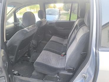 Opel Zafira: 2002 г., 1.8 л, Механика, Газ, Минивэн — 8