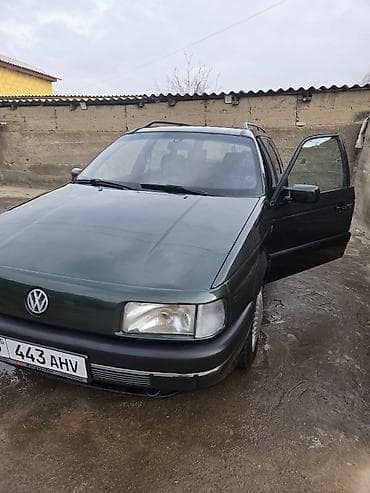 для такси авто: Volkswagen Passat: 1992 г., 2 л, Механика, Бензин, Универсал — 2