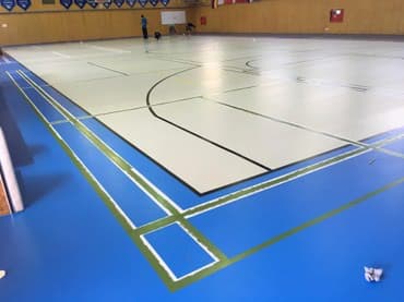 стол для тенниса купить: Резиновое бесшовное покрытие является современным технологичным — 2