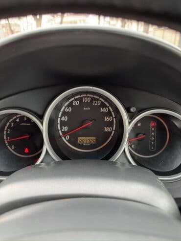 saturn sc: Honda Fit: 2003 г., 1.3 л, Вариатор, Бензин, Хэтчбэк — 10