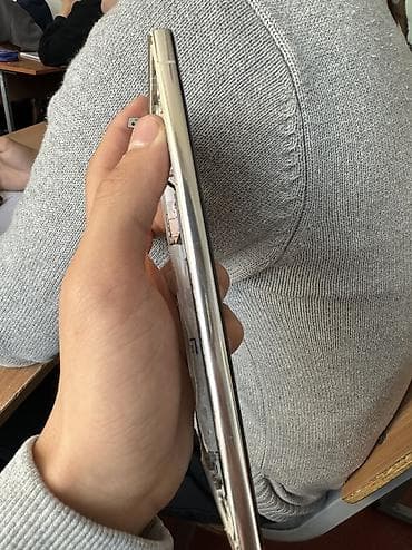 iphone xс: Samsung Galaxy S23 Ultra — 3