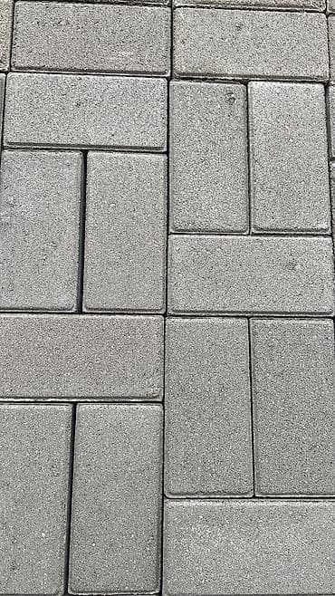 full construction: Укладка тротуарной плитки “ёлочкой” для дворов и подъездных зон. - — 10