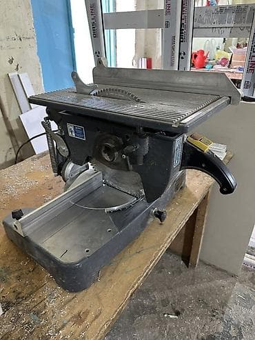 Комбинированная пила 2-в-1: торцовочная и настольная - Универсальная