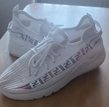 Кроссовки, 38, Fendi, Б/у, цвет - Белый, Самовывоз