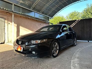 cl 7: Honda Accord: 2004 г., 2.4 л, Механика, Газ, Седан — 3