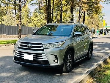 Toyota Highlander: 2018 г., 3.5 л, Автомат, Бензин, Кроссовер