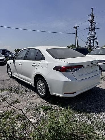 toyota corolla s: Toyota Corolla: 2021 г., 1.8 л, Вариатор, Гибрид, Седан — 3