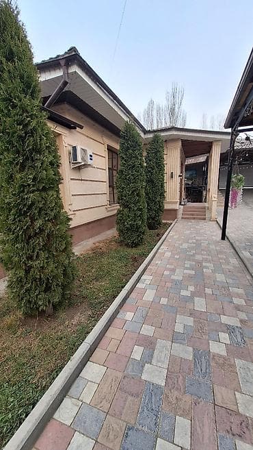 Дома: 200 м², 5 комнат, Без подселения — 8