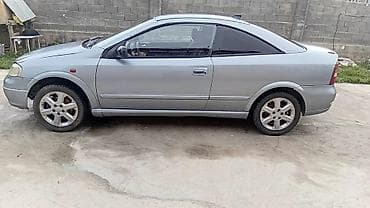 Opel Astra: 2004 г., Хетчбек