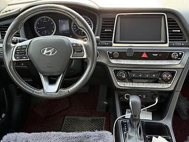 Продажа авто: Hyundai Sonata: 2018 г., 2 л, Автомат, Газ, Седан — 9