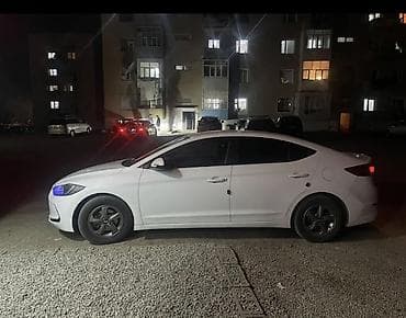 саната жолтый: Hyundai Elantra: 2018 г., 1.6 л, Автомат, Бензин, Седан — 3
