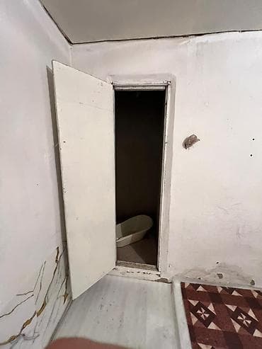 сдаю рабочий городок: Комната с печным отоплением и отдельным входом. Описание: - Две — 3