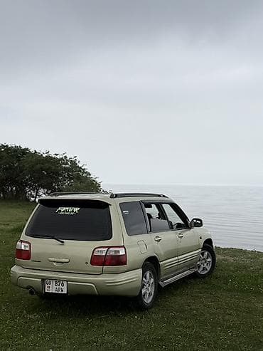 рассмотрим варианты: Subaru Forester: 2000 г., 2.5 л, Автомат, Бензин, Универсал — 2