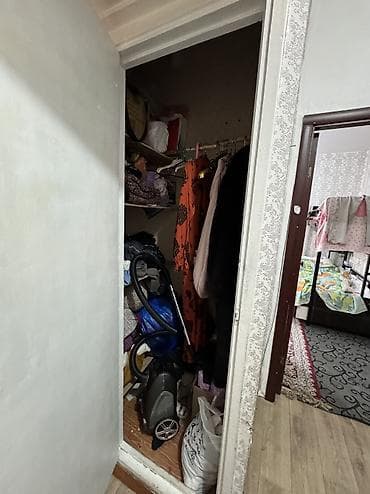 продается квартира калык акиева: 2 комнаты, 53 м², 106 серия, 8 этаж, Старый ремонт — 4