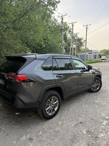 рав 4 2019: Toyota RAV4: 2019 г., Автомат, Бензин, Внедорожник — 3