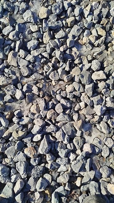 Заказать Самосвал, Доставка щебня, угля, песка, чернозема, отсев