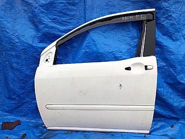 Автокосметика: Toyota raum передняя левая дверь — 1