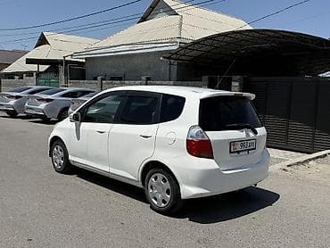 devo matiz: Honda Fit: 2004 г., 1.3 л, Вариатор, Бензин, Седан — 4