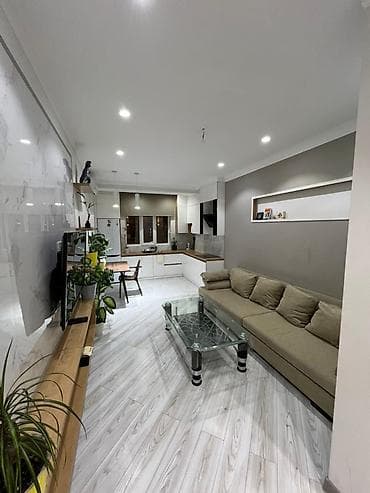 Квартиры: 2 комнаты, 50 м², Элитка, Асанбай мкр Элитка, 7 этаж, Евроремонт — 1