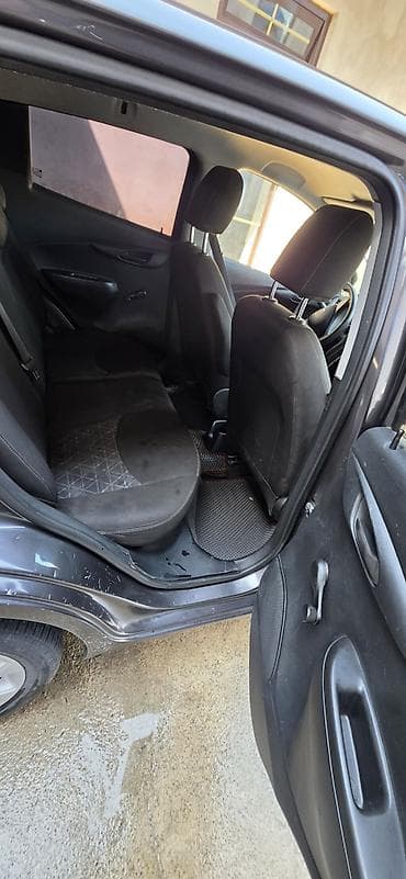 Транспорт: Chevrolet Spark: 2016 г., 1 л, Автомат, Бензин, Универсал — 6