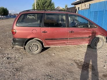 626 ge: Volkswagen Sharan: 1995 г., 2 л, Механика, Газ, Минивэн — 3