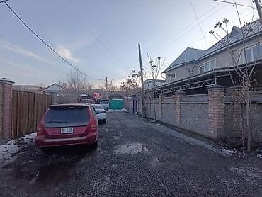 срочно продаю дом кант: Продаётся/сдаётся капитальный двухэтажный дом городского типа с — 2